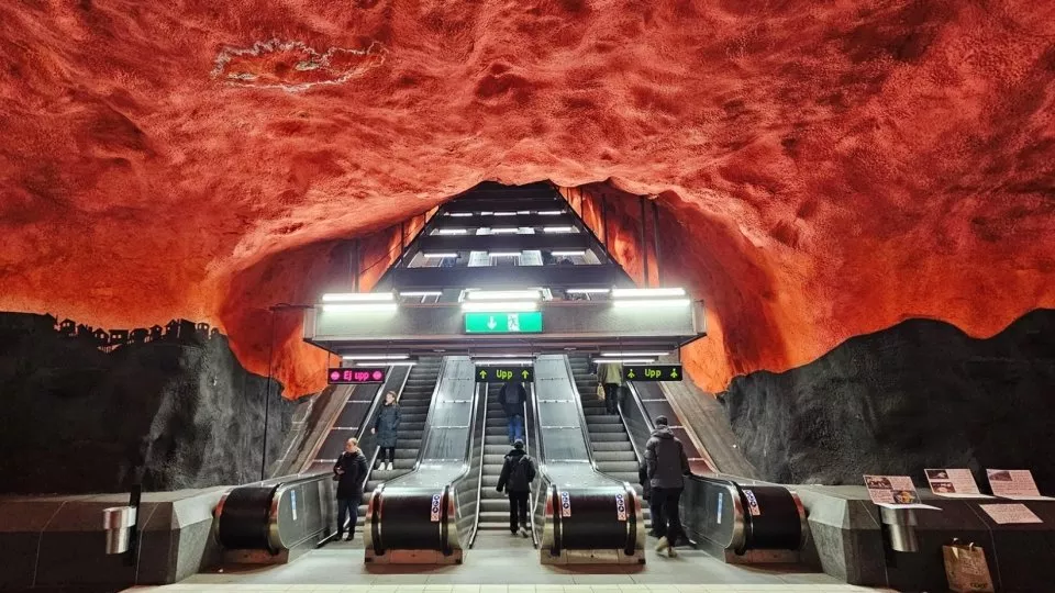 Metro Stockholm - Solna Centrum