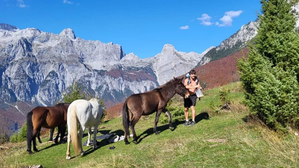 Albánie Theth - Valbona pass