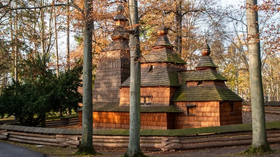 vodní elektrárna Poděbrady a Hučák