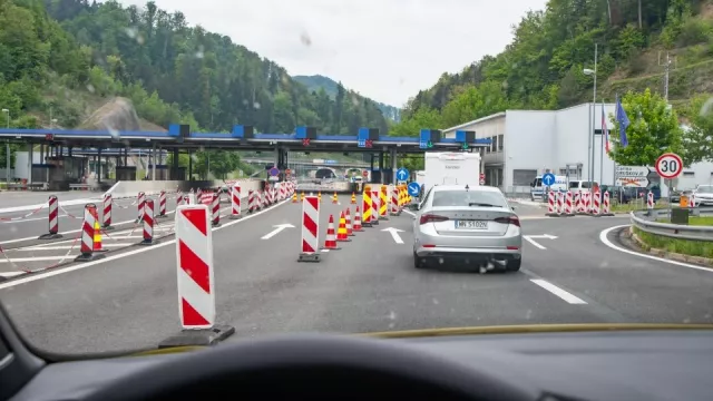 Past na řidiče kupující dálniční známky. „Šmejdi“ zkopírovali oficiální weby, nikdo s tím nic nedělá