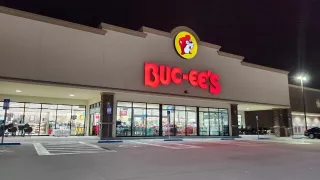 Čerpací stanice Buc-ee’s