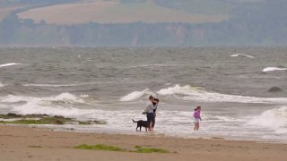 Moray Firth je místo, kde se lidé v létě koupou i ve třinácti stupních