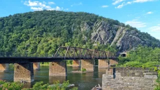 Harpers Ferry a národní park Shenandoah jsou perlou východní části USA. Ukážeme vám, proč