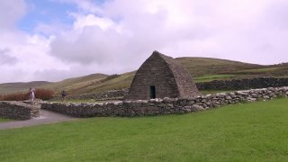 Jak spolu souvisí nejstarší kaple Irska a Hvězdné války? To zjistil Pepa na poloostrovu Dingle