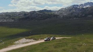 Hory, výhledy, jezírka. Černá Hora nabízí nejen turistické, ale také nádherné panoramatické trasy