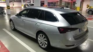 01 Octavia 2.0 TDI ve standardní stříbrné barvě