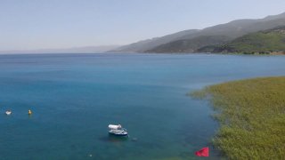 Ohridské jezero: V Evropě nenajdete lepší koupání než tady. Přednost dejte albánské části, radí Pepa